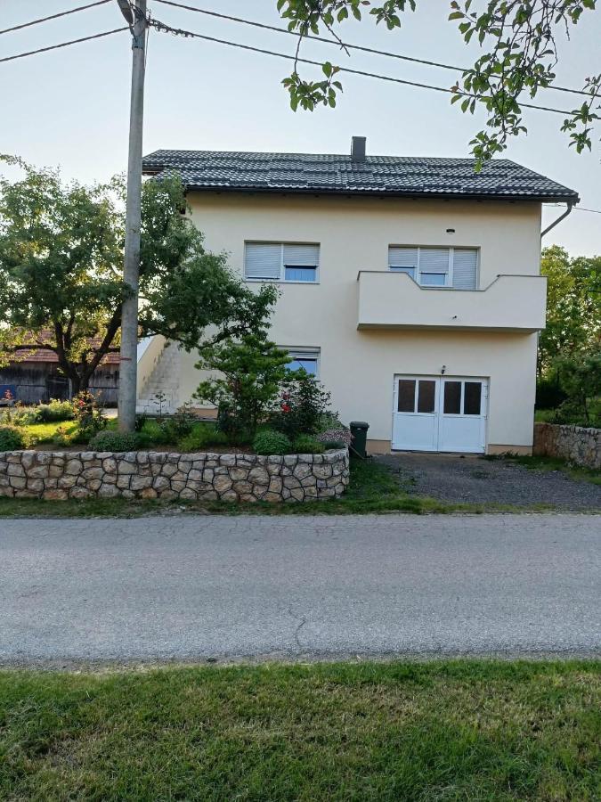 Apartment Dado スルニュ エクステリア 写真