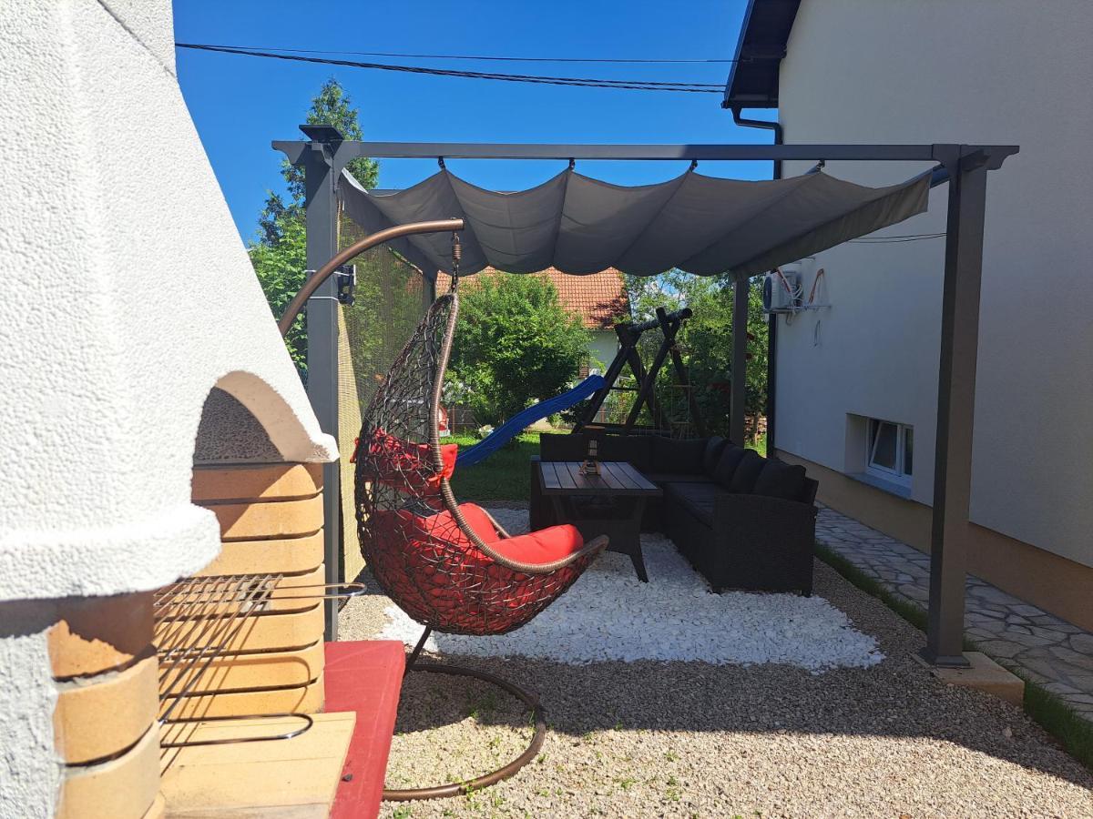 Apartment Dado スルニュ エクステリア 写真