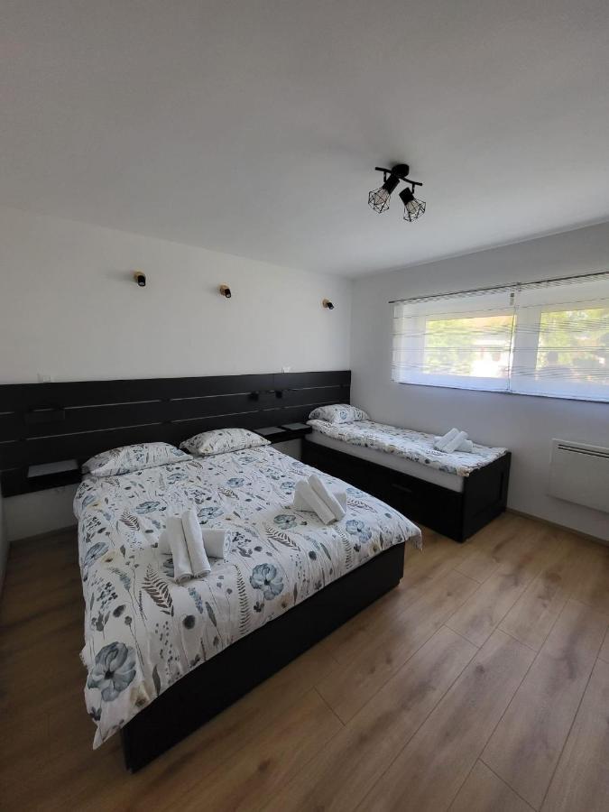 Apartment Dado スルニュ エクステリア 写真