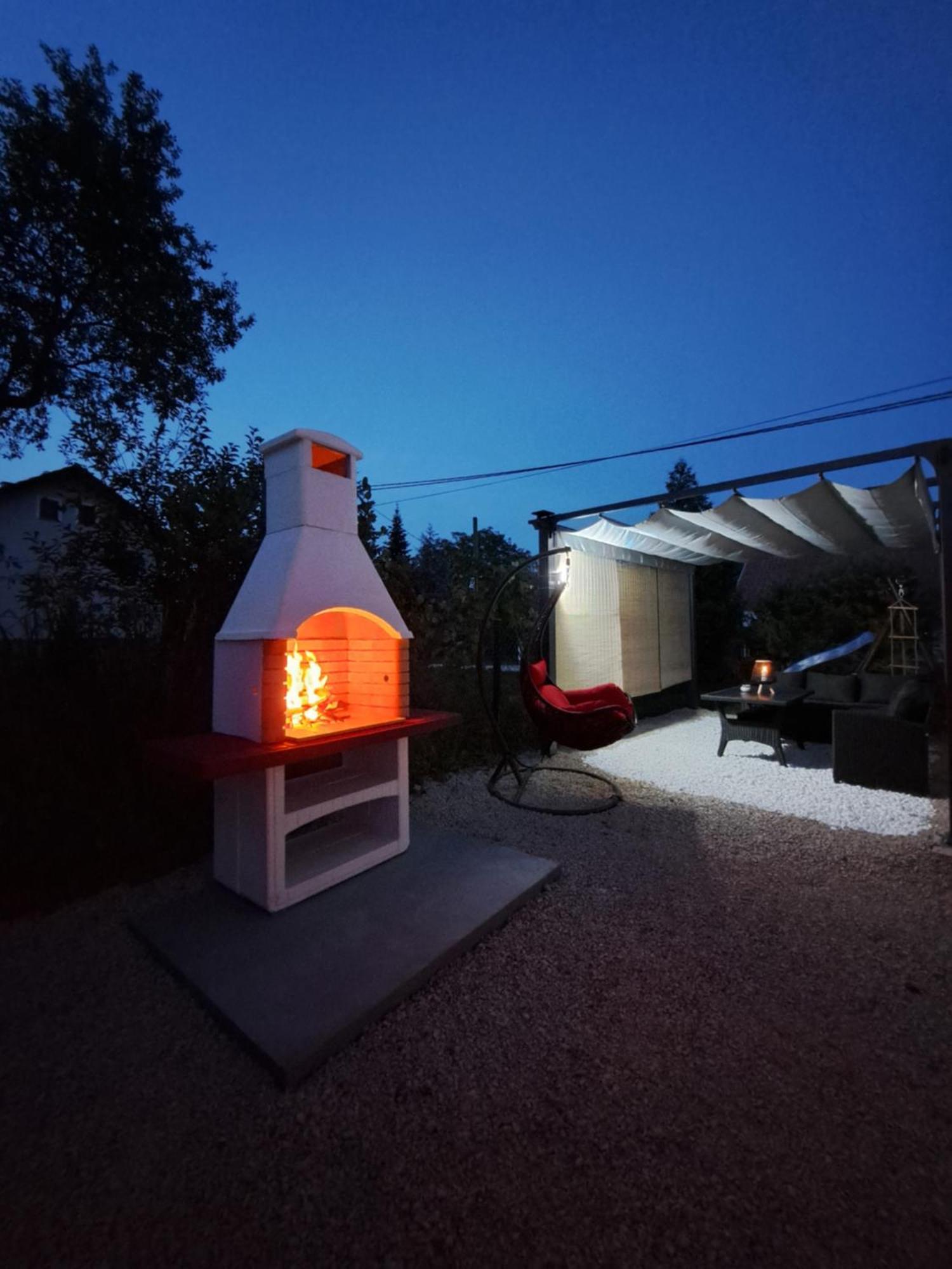 Apartment Dado スルニュ エクステリア 写真