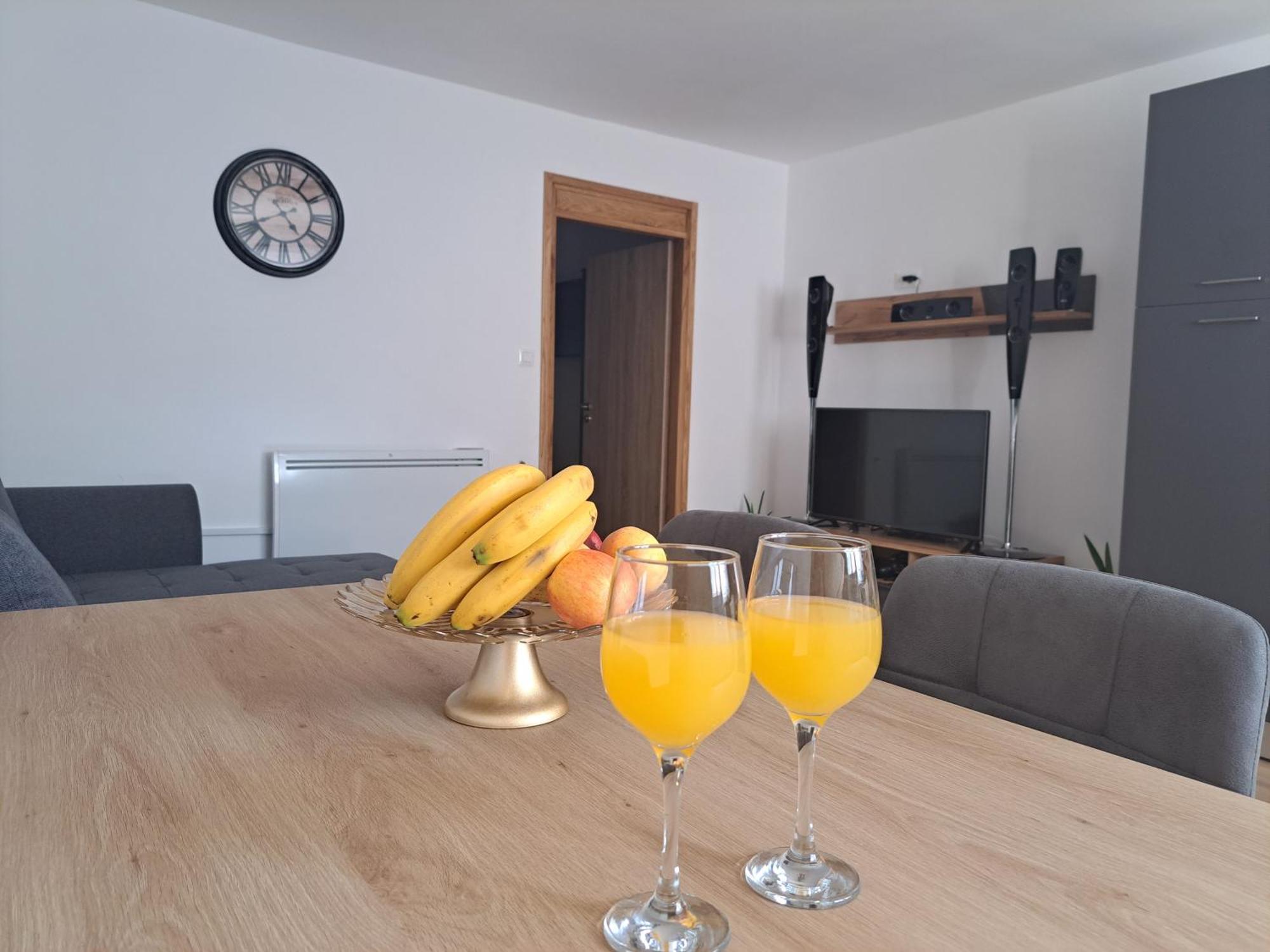 Apartment Dado スルニュ エクステリア 写真